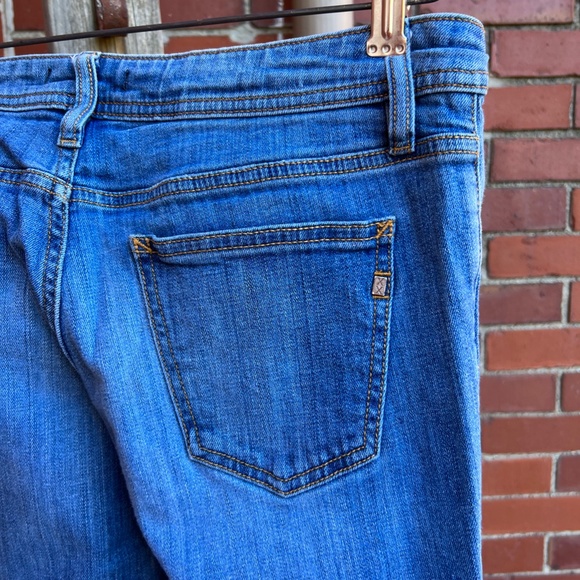 Ladies distressed Genetic Denim jeans, size 28, - Picture 5 of 6